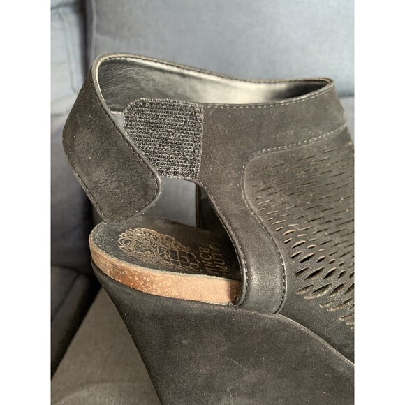 Vince Camuto VC Lavette Black Nubuck Perforated Peep Toe Block Heel Shoe Size 7 - Picture 8 of 12